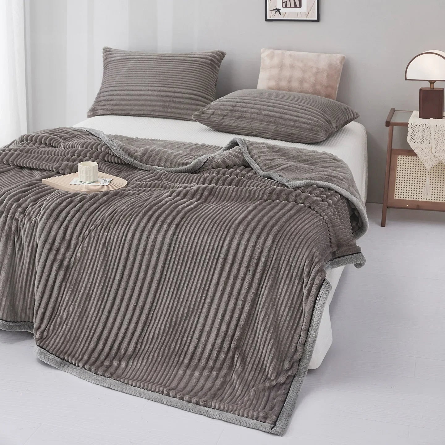 Ribbed Bed Blanket Throw Blanket