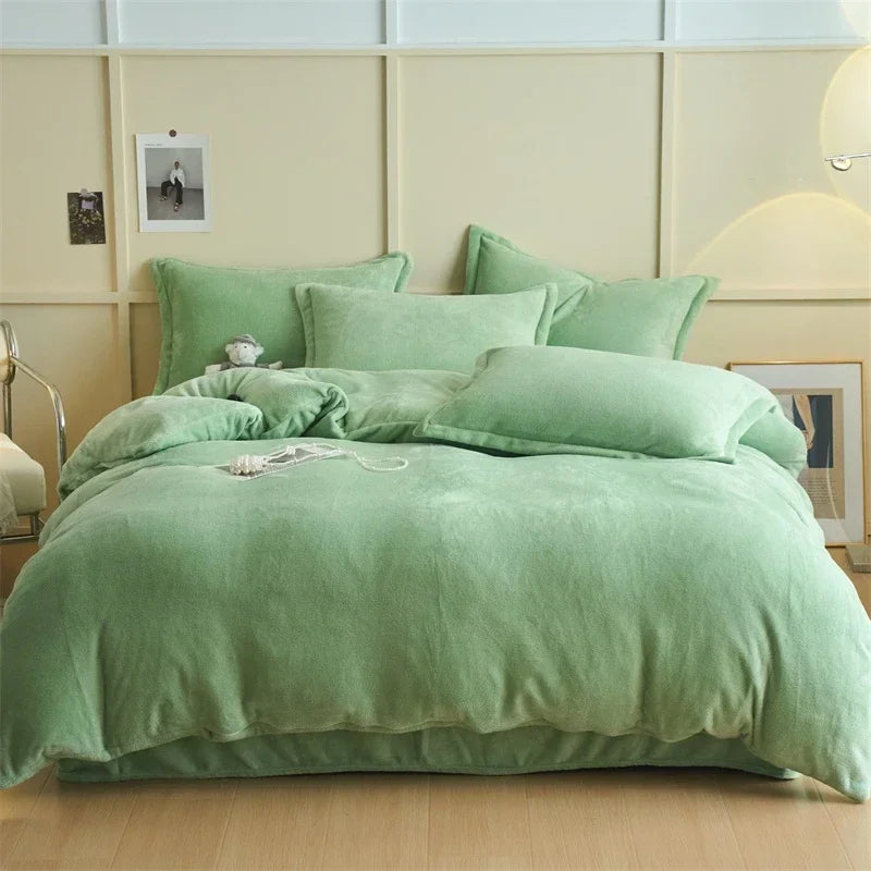 2024 new thickened autumn and winter solid color Quilt Bed Cover