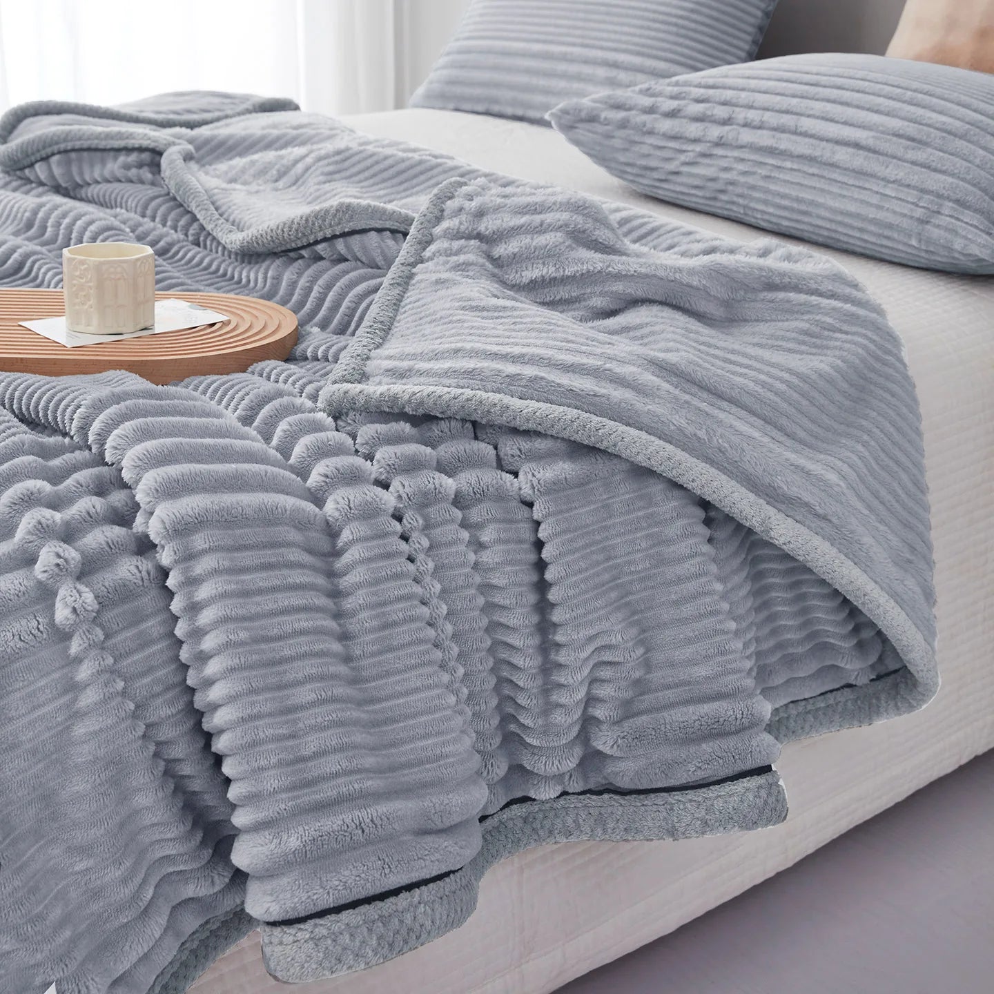 Ribbed Bed Blanket Throw Blanket