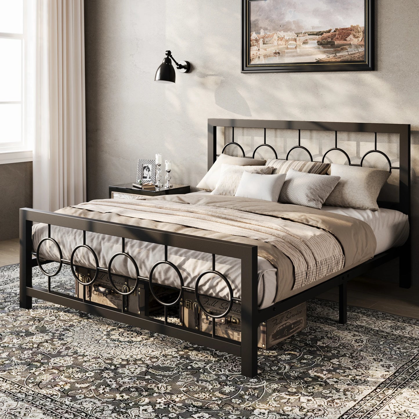 HOOMIC Metal Platform Bed Frame / Vintage Design