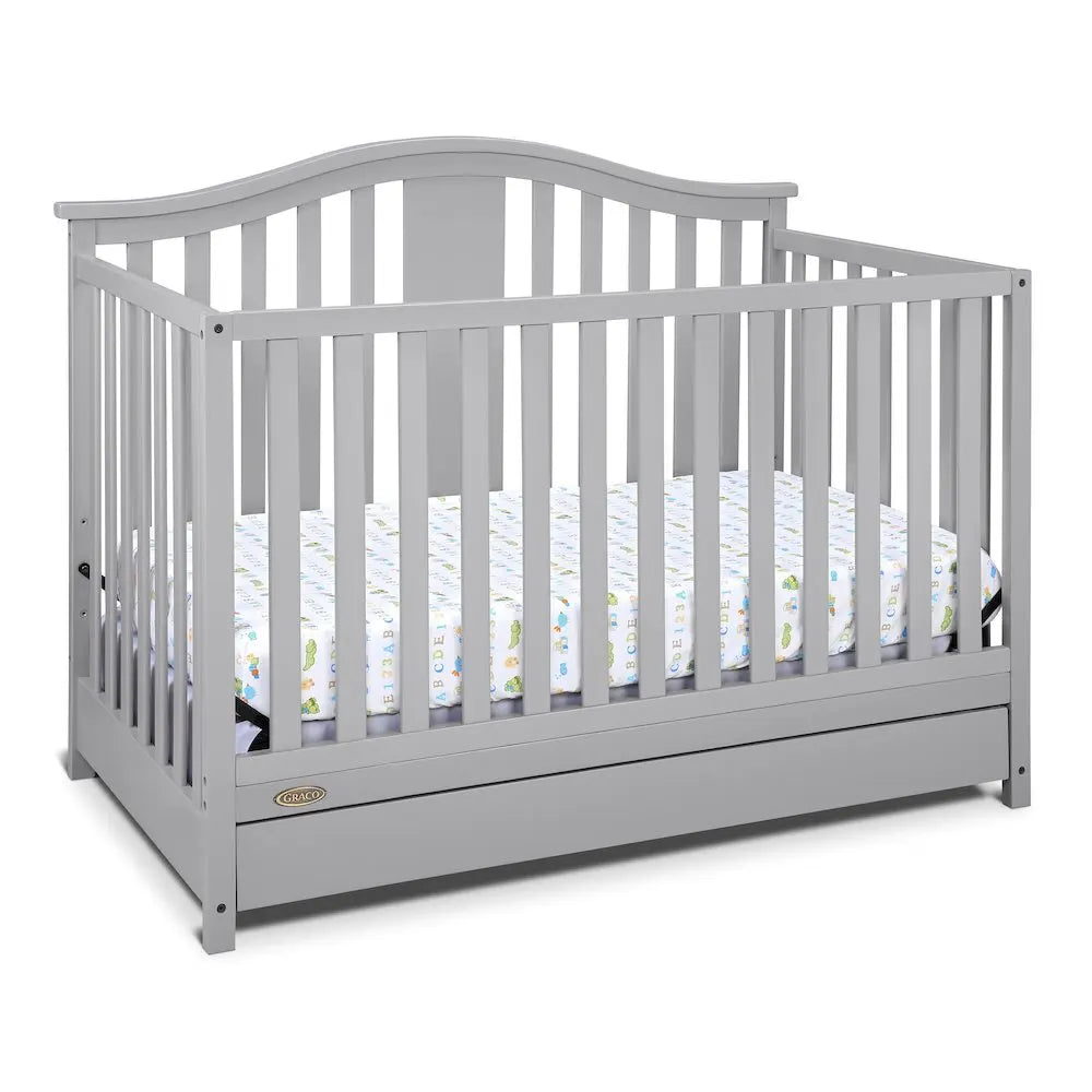 Solano 4-in-1 Convertible Crib with Drawer