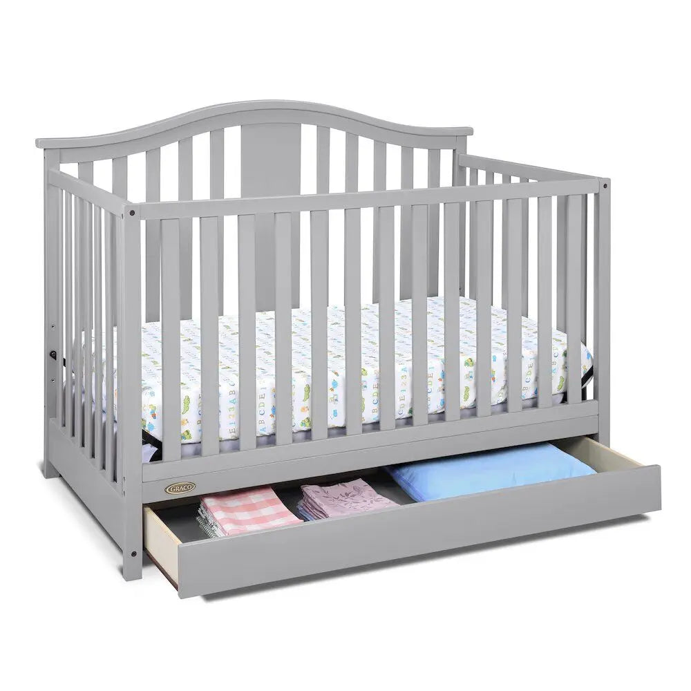 Solano 4-in-1 Convertible Crib with Drawer