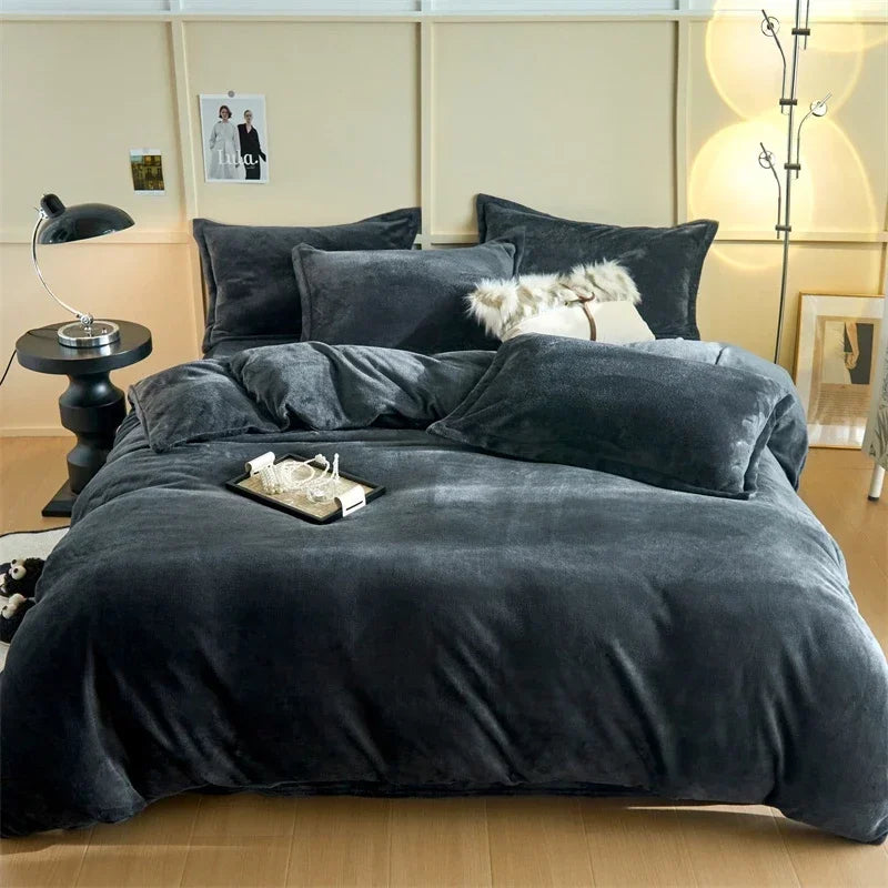 2024 new thickened autumn and winter solid color Quilt Bed Cover