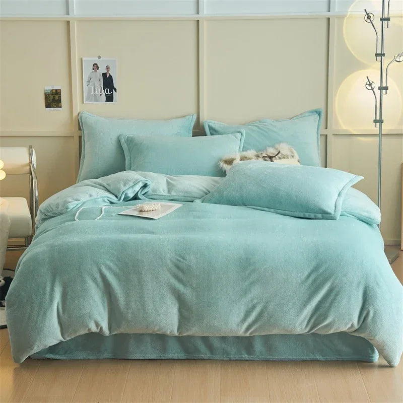 2024 new thickened autumn and winter solid color Quilt Bed Cover